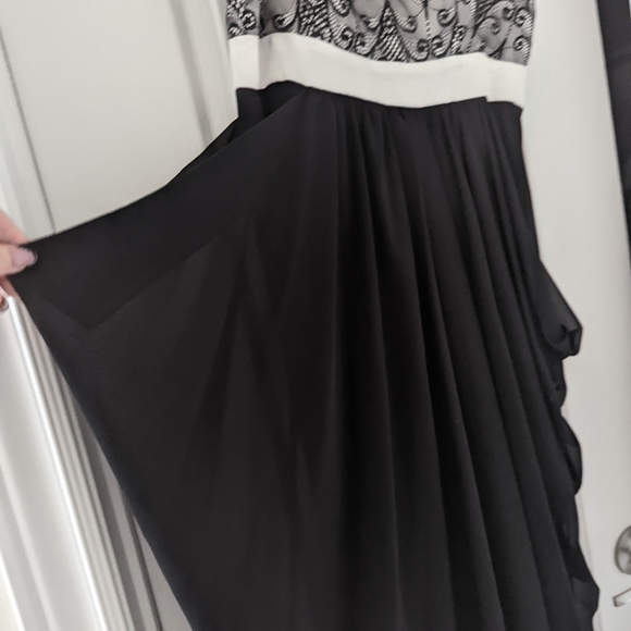 Party.dress - Picture 2 of 5